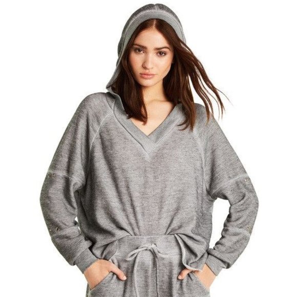 Wildfox Sweaters - WF Walker Hoodie Grommets V-Neck Oversized Sweater
